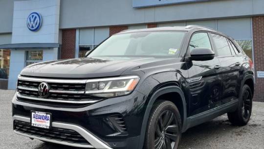 2023 Volkswagen Atlas Cross Sport SE with Technology — SUV — 32,242 mi — Alexandria, VA