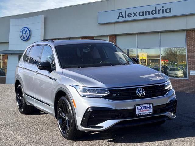 2024 Volkswagen Tiguan SE R-Line Black — SUV — 4,031 mi — Alexandria, VA