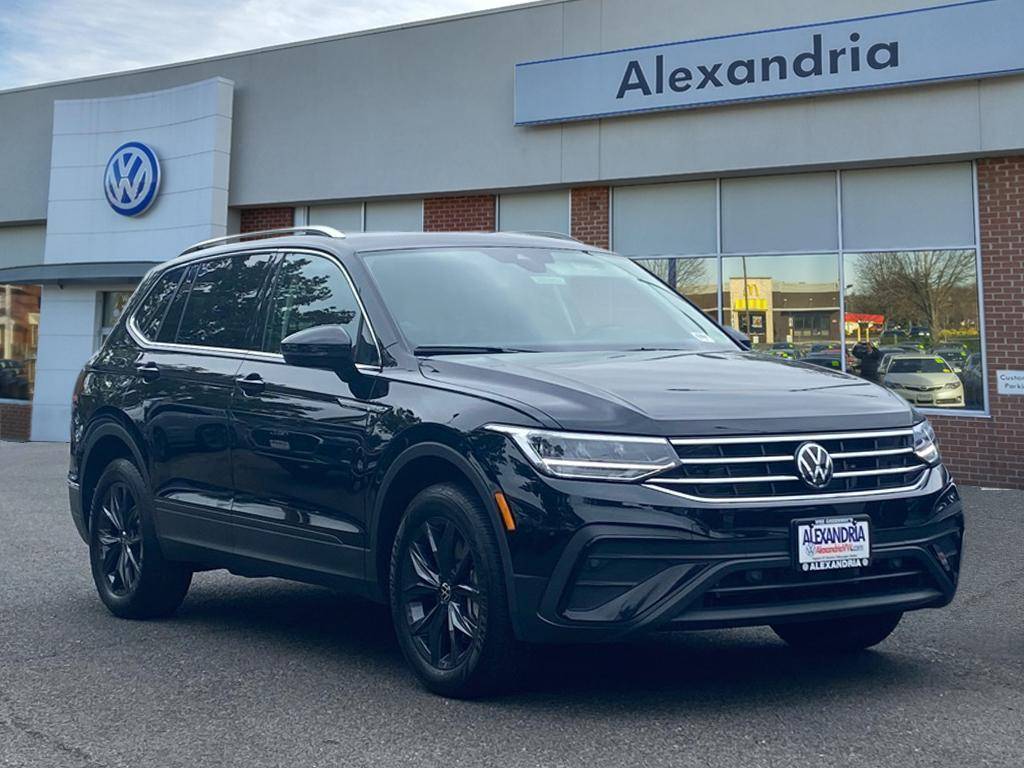 2024 Volkswagen Tiguan SE — SUV — 6,164 mi — Alexandria, VA