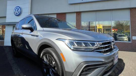 2023 Volkswagen Tiguan SE — SUV — 25,330 mi — Alexandria, VA