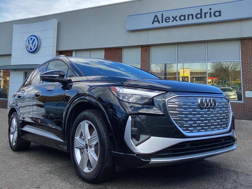 2024 Audi Q4 e-tron Premium Plus — SUV — 3,740 mi — Alexandria, VA