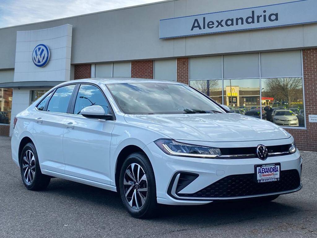 2025 Volkswagen Jetta S — Sedan — 4,937 mi — Alexandria, VA