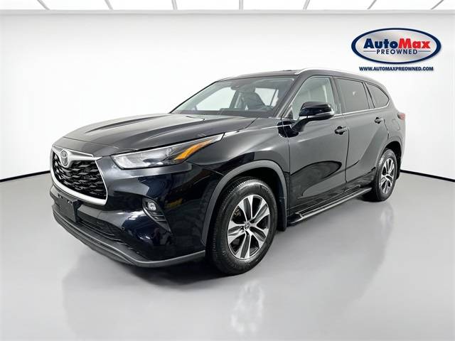 2022 Toyota Highlander XLE — SUV — 33,143 mi — Framingham, MA
