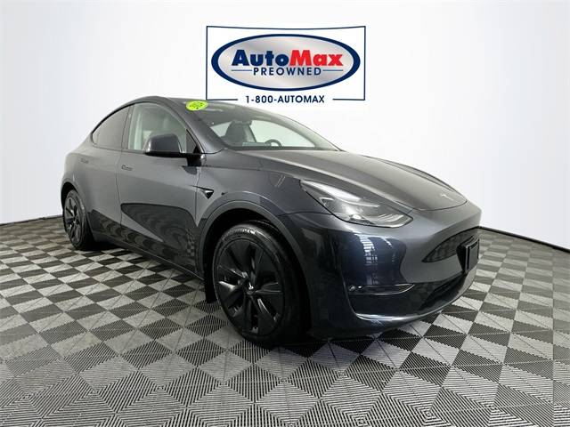 2024 Tesla Model Y Long Range — SUV — 9,300 mi — Framingham, MA