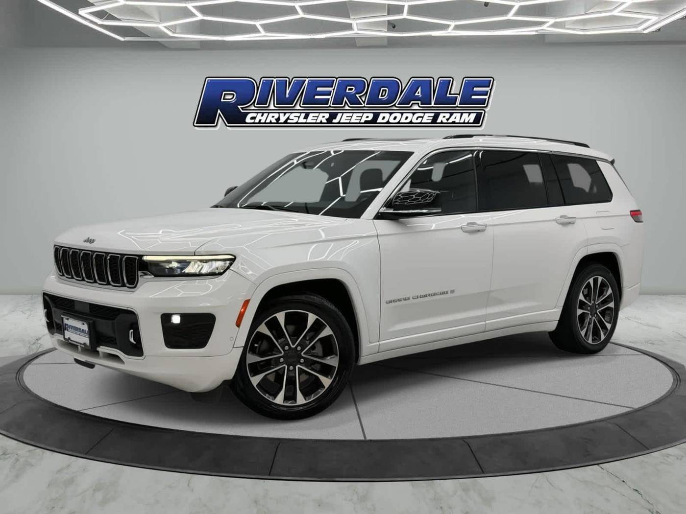 2022 Jeep Grand Cherokee Overland — SUV — 52,667 mi — Bronx, NY
