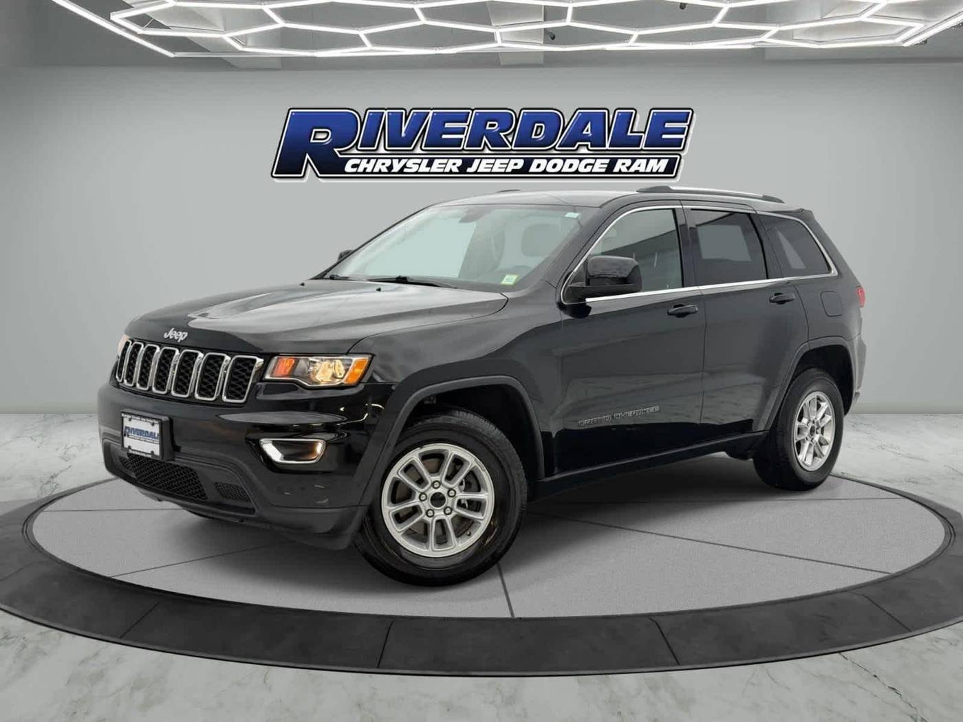 2020 Jeep Grand Cherokee Laredo E