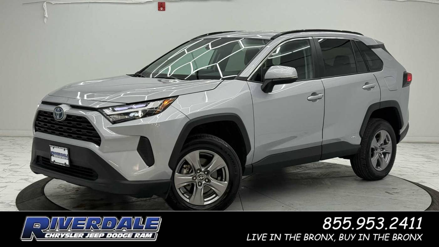 2024 Toyota RAV4 Hybrid XLE — SUV — 25,760 mi — Bronx, NY