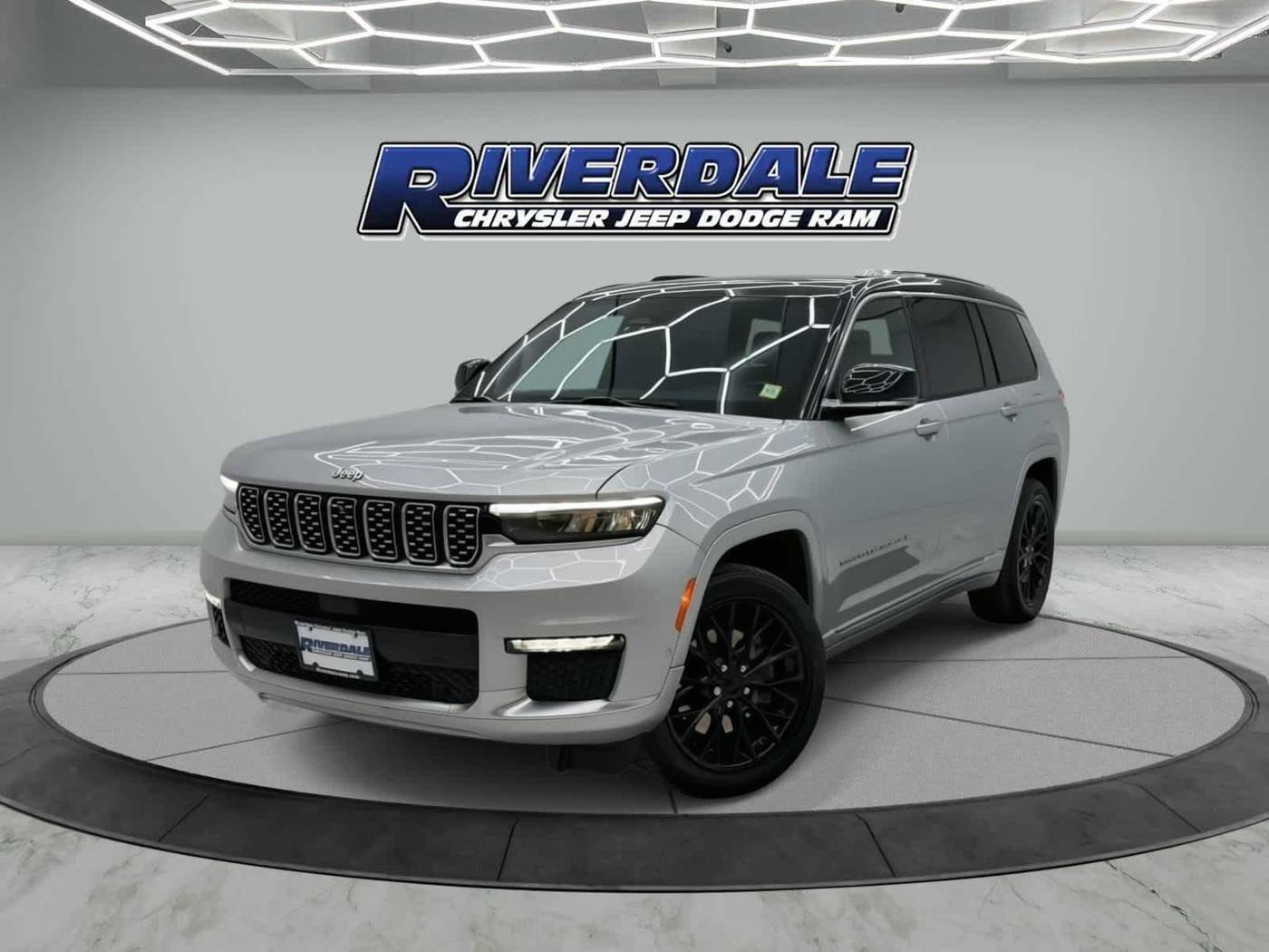 2021 Jeep Grand Cherokee Summit