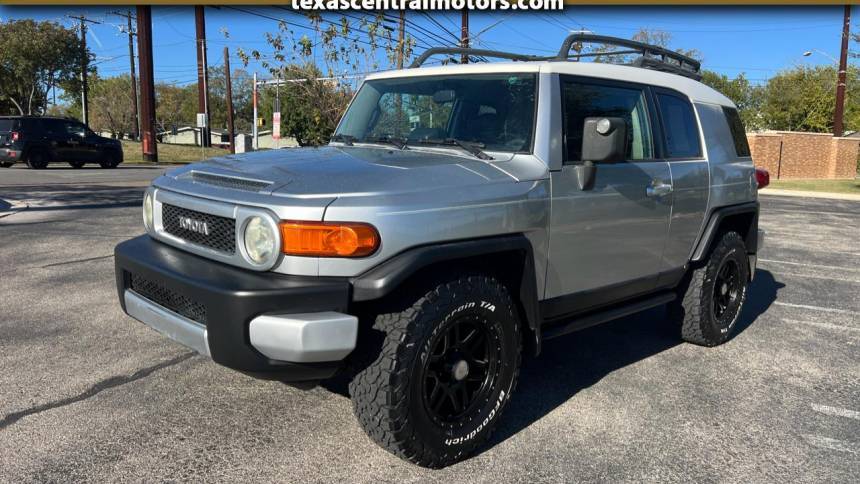 2007 Toyota FJ Cruiser Base — SUV — 198,018 mi — Austin, TX
