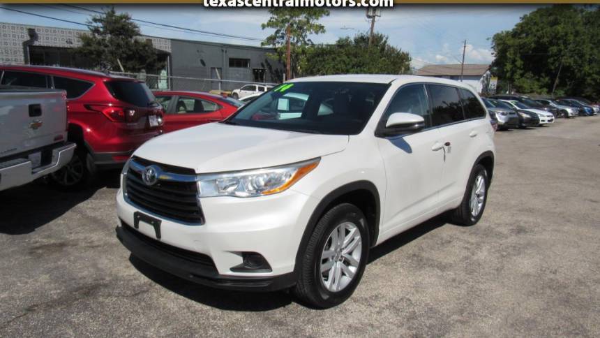2014 Toyota Highlander LE V6 — SUV — 148,289 mi — Austin, TX