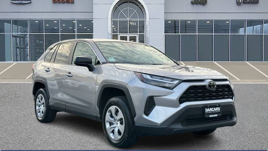 2024 Toyota RAV4 LE — SUV — 33,946 mi — Rockville, MD