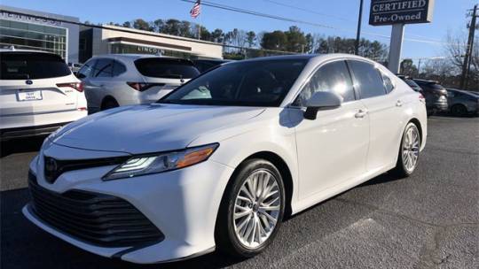 2020 Toyota Camry XLE — Sedan — 60,661 mi — Chamblee, GA