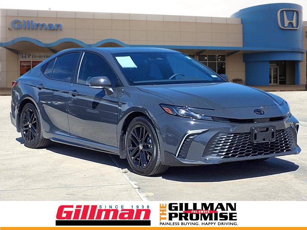 2025 Toyota Camry SE — Sedan — 1,392 mi — Selma, TX