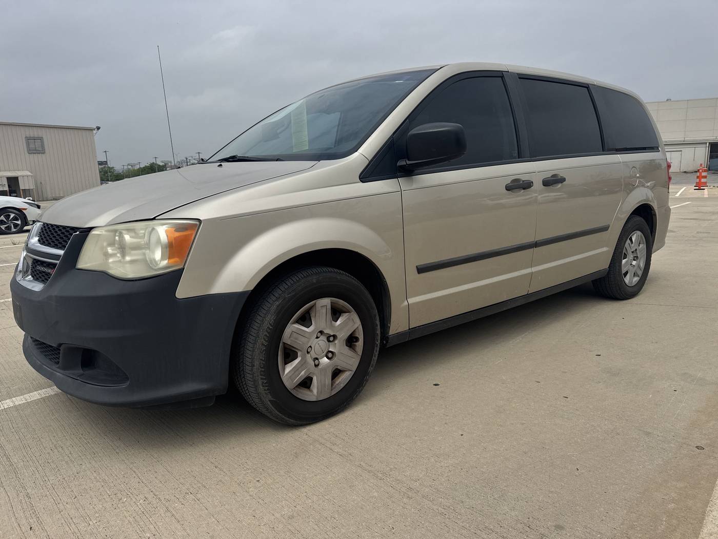 2013 Dodge Grand Caravan American Value Pack — Minivan — 125,141 mi — Selma, TX