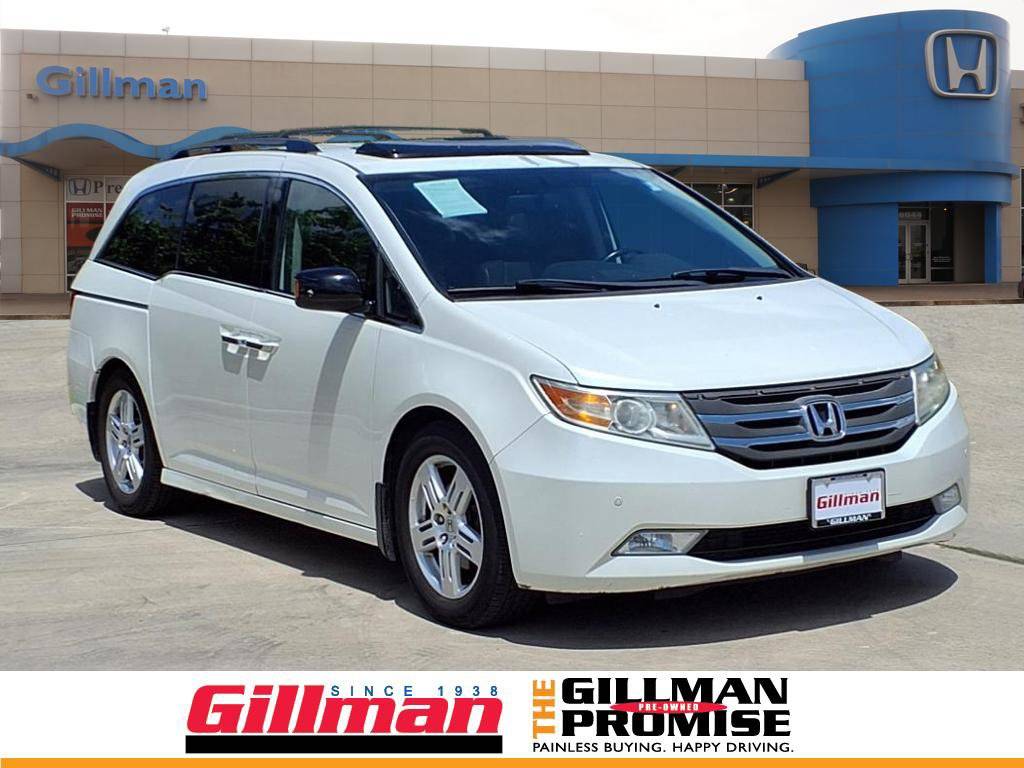 2013 Honda Odyssey Touring — Minivan — 199,595 mi — Selma, TX