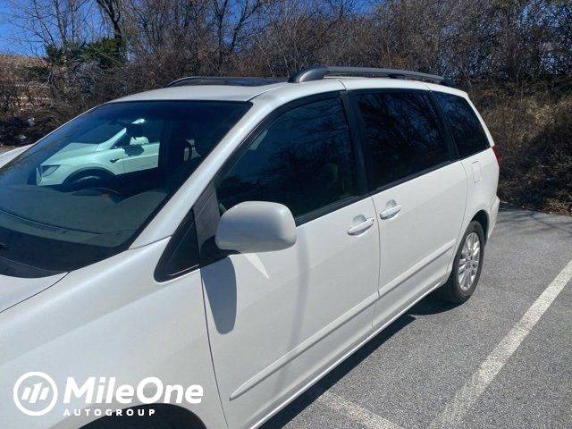2010 Toyota Sienna XLE — Minivan — 105,956 mi — Westminster, MD