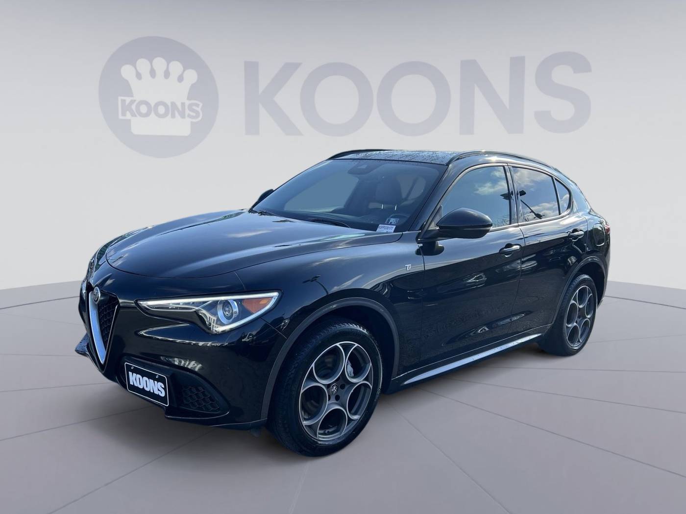 2022 Alfa Romeo Stelvio Ti — SUV — 25,422 mi — Sterling, VA