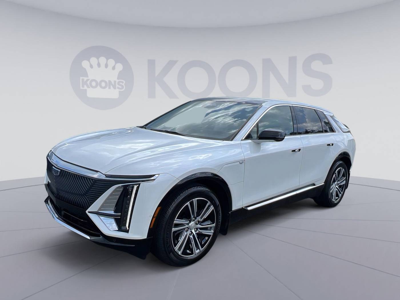 2024 Cadillac LYRIQ Luxury — SUV — 11,270 mi — Sterling, VA