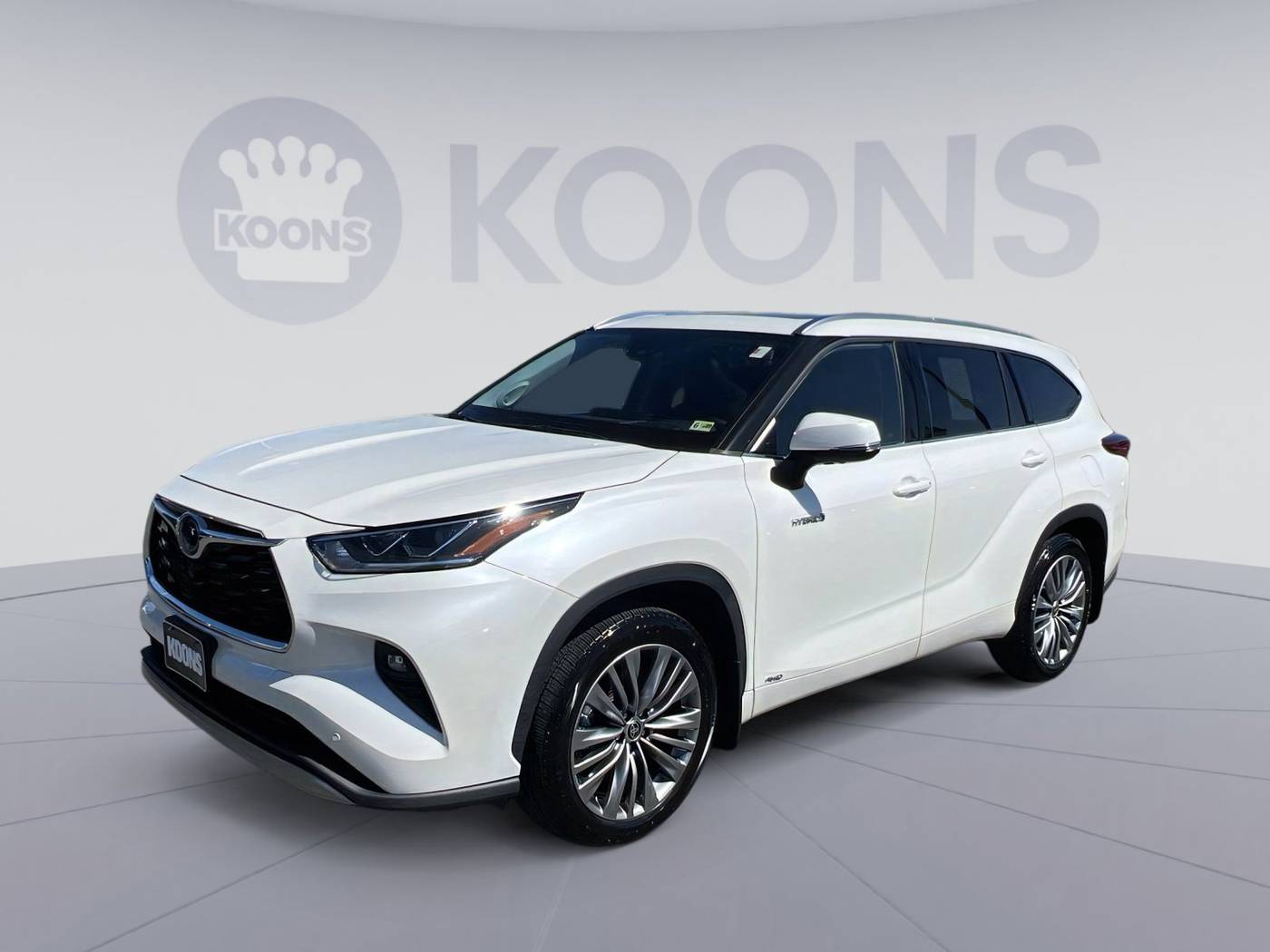 2020 Toyota Highlander Hybrid Limited Platinum — SUV — 34,984 mi — Sterling, VA