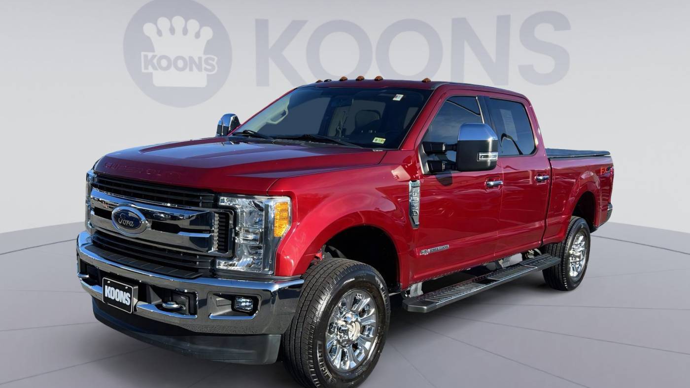 2017 Ford Super Duty F-350 XLT — Pickup Truck — 103,188 mi — Sterling, VA
