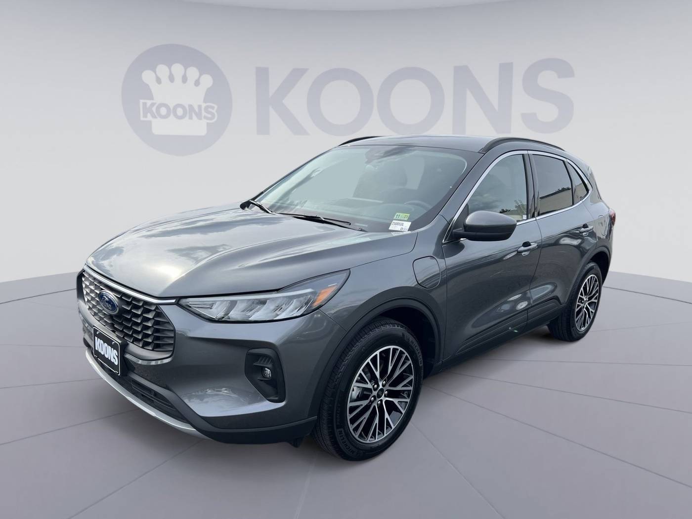 2025 Ford Escape Plug-In Hybrid — SUV — 5,579 mi — Sterling, VA