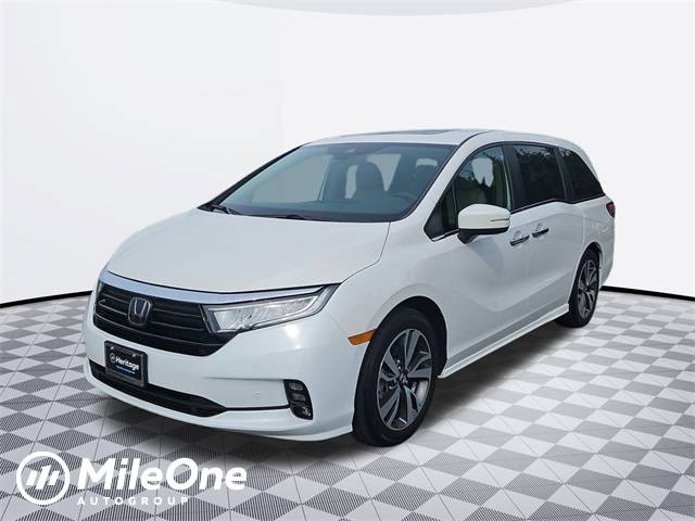 2023 Honda Odyssey Touring — Minivan — 25,758 mi — Baltimore, MD