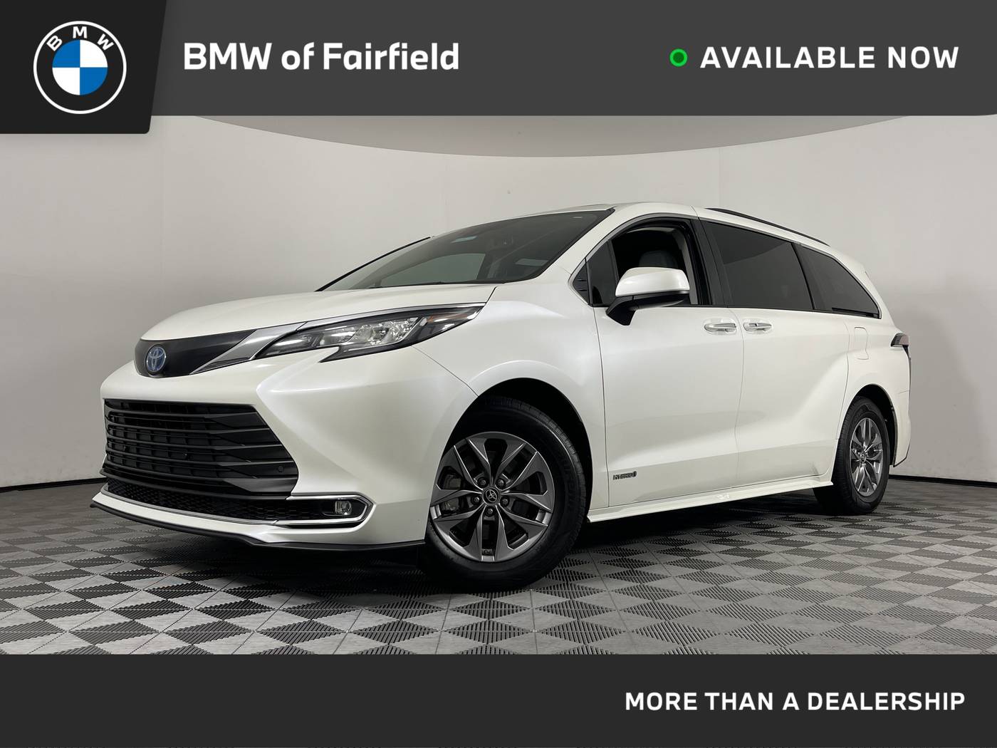 2021 Toyota Sienna XLE — Minivan — 69,789 mi — Fairfield, CA