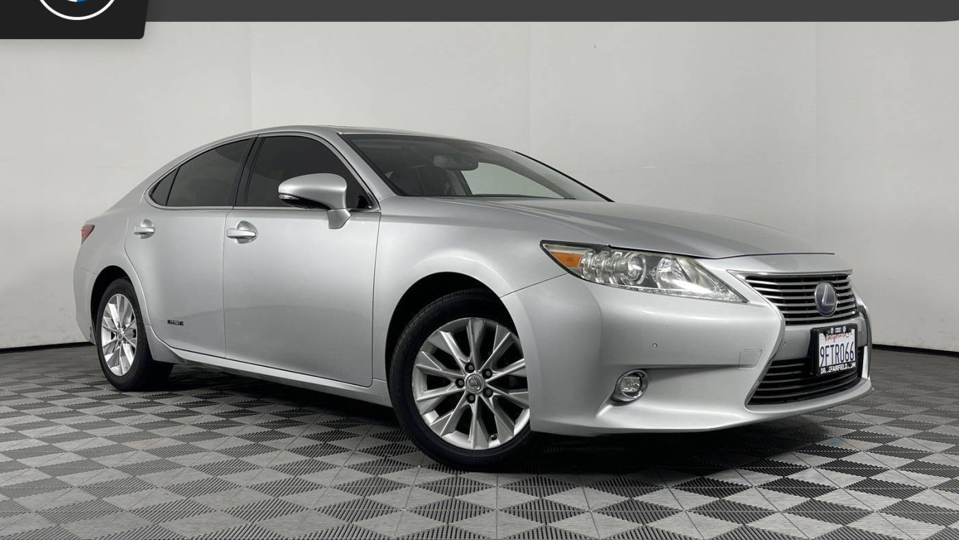 2015 Lexus ES ES 300h — Sedan — 86,441 mi — Fairfield, CA