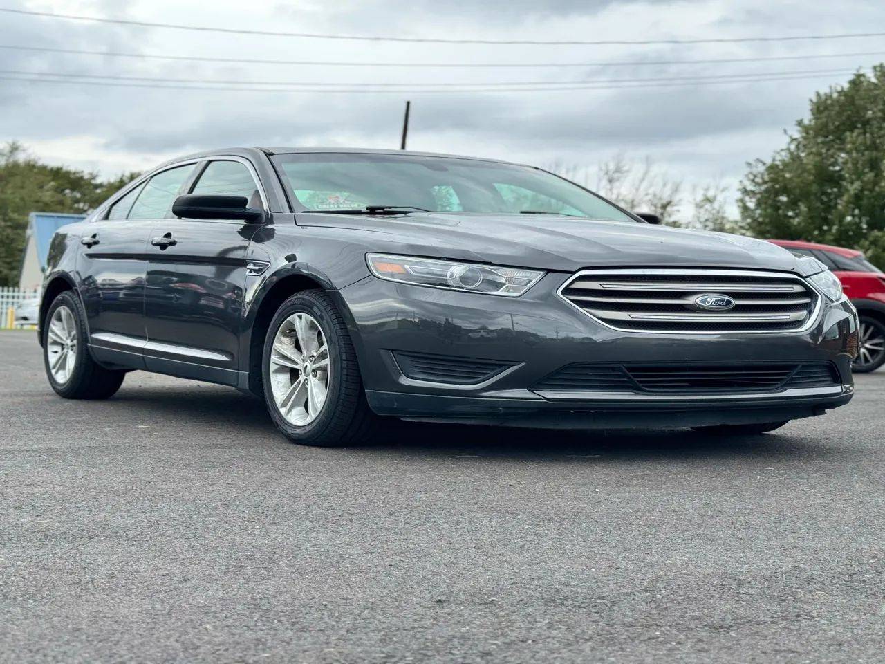 2018 Ford Taurus SE — Sedan — 106,996 mi — Edgewood, MD
