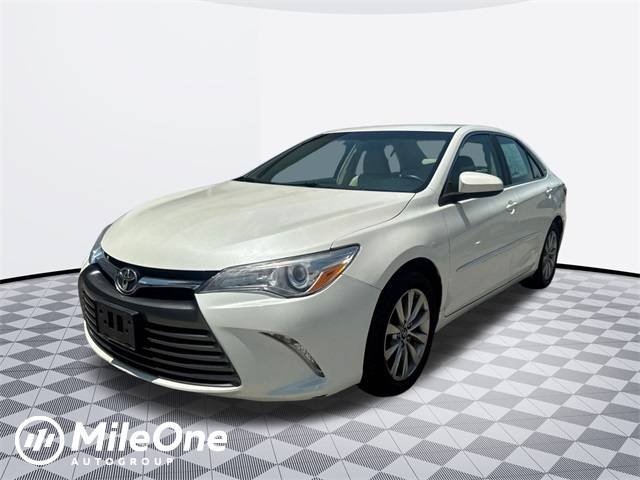 2017 Toyota Camry XLE — Sedan — 100,095 mi — Owings Mills, MD