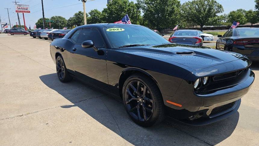 2021 Dodge Challenger SXT — Coupe — 49,096 mi — Garland, TX