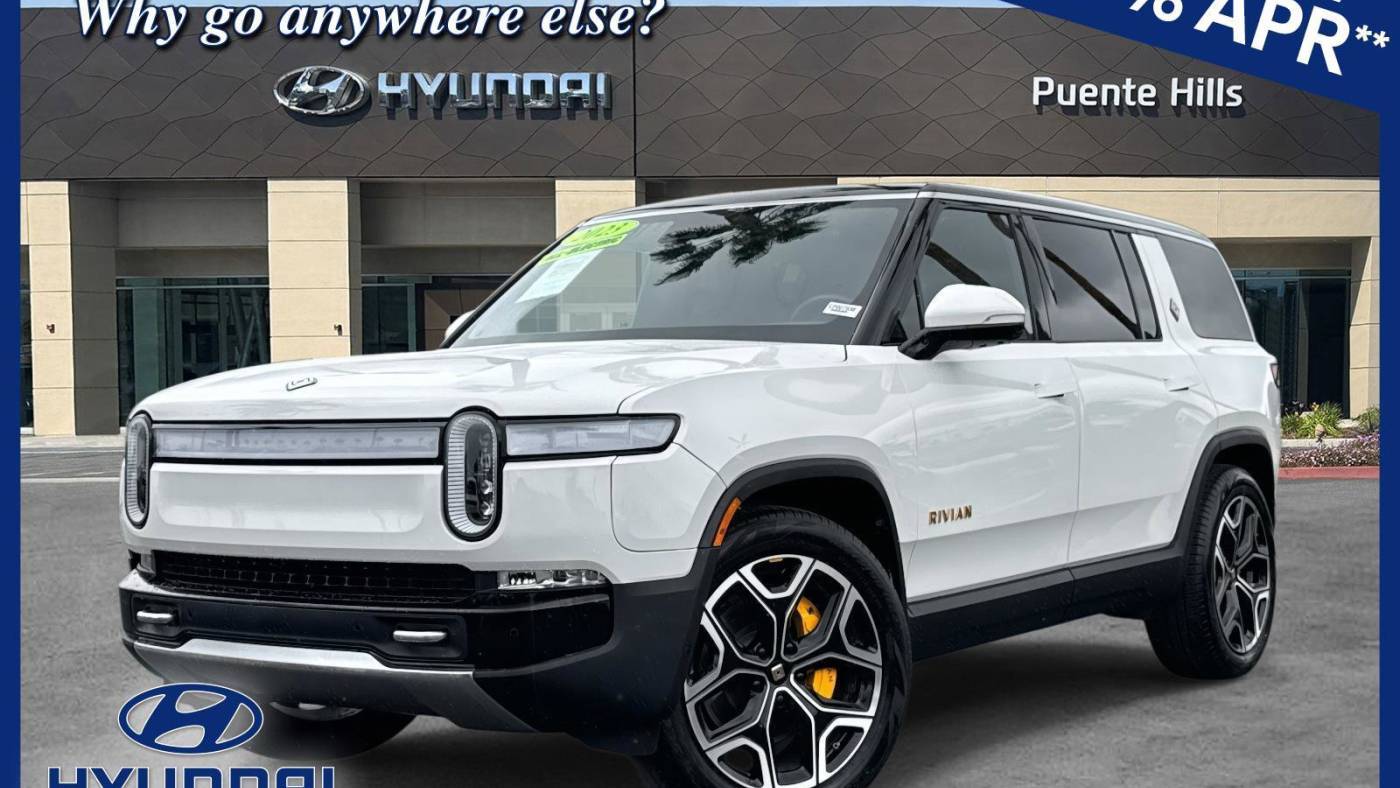 2023 Rivian R1S Adventure