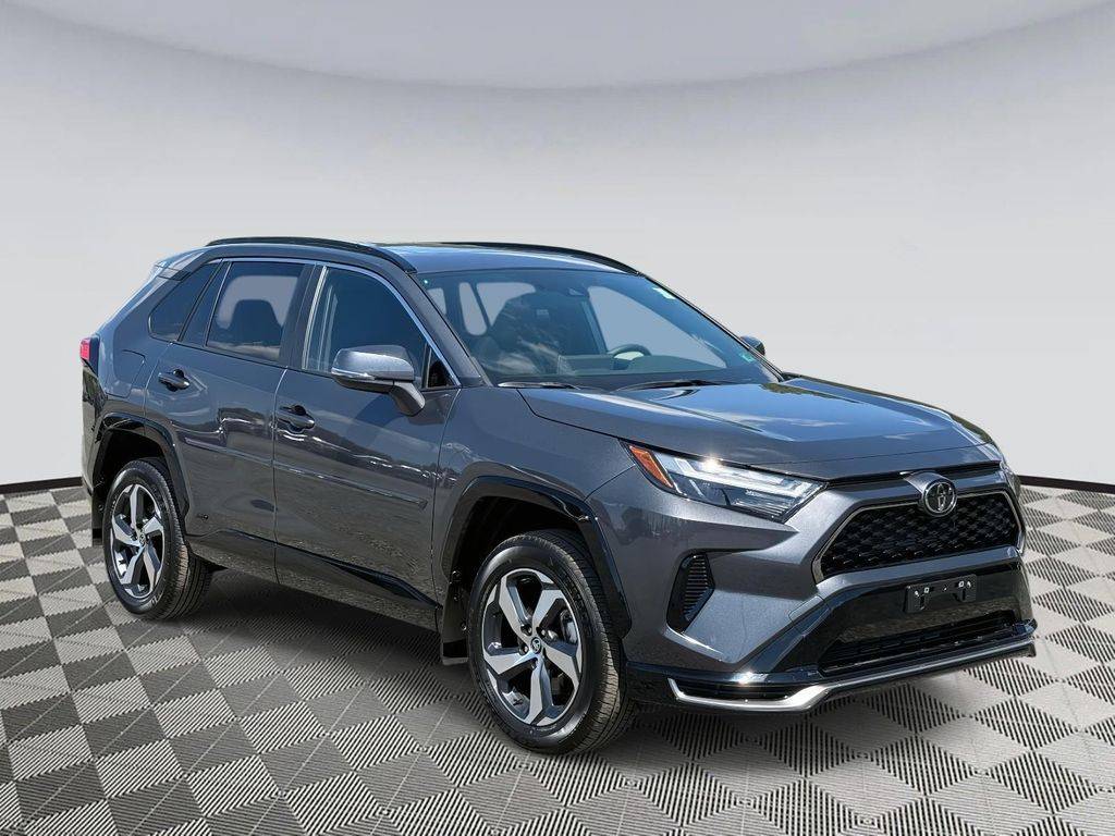 2025 Toyota RAV4 Plug-In Hybrid SE — SUV — 2,195 mi — Chantilly, VA