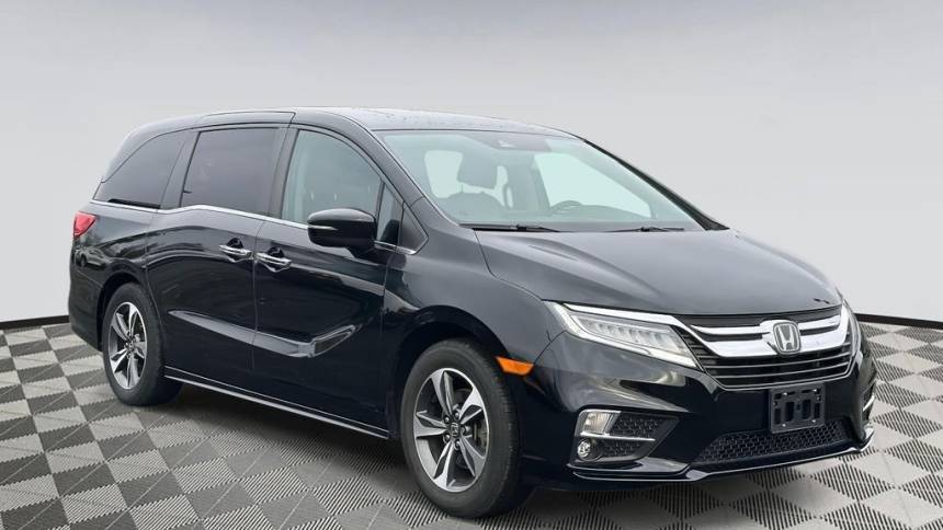 2018 Honda Odyssey Touring — Minivan — 66,060 mi — Chantilly, VA