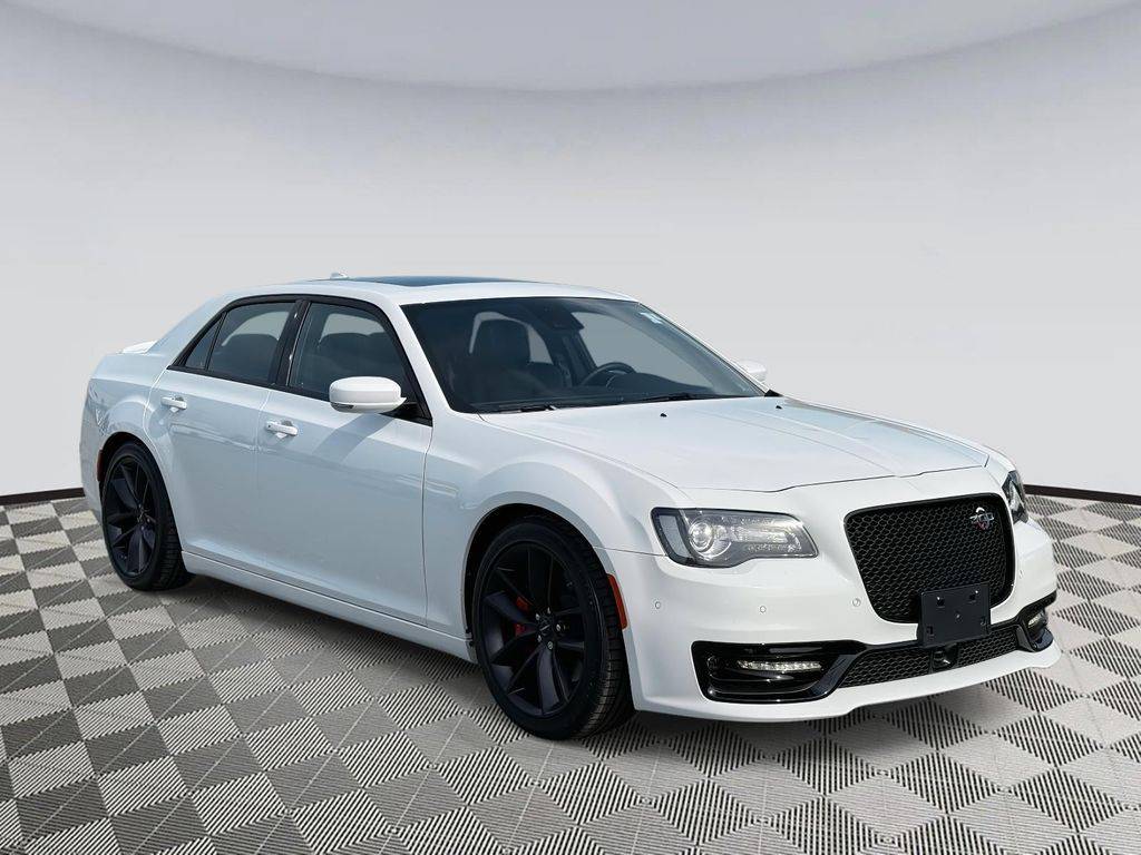 2023 Chrysler 300 C — Sedan — 3,992 mi — Chantilly, VA