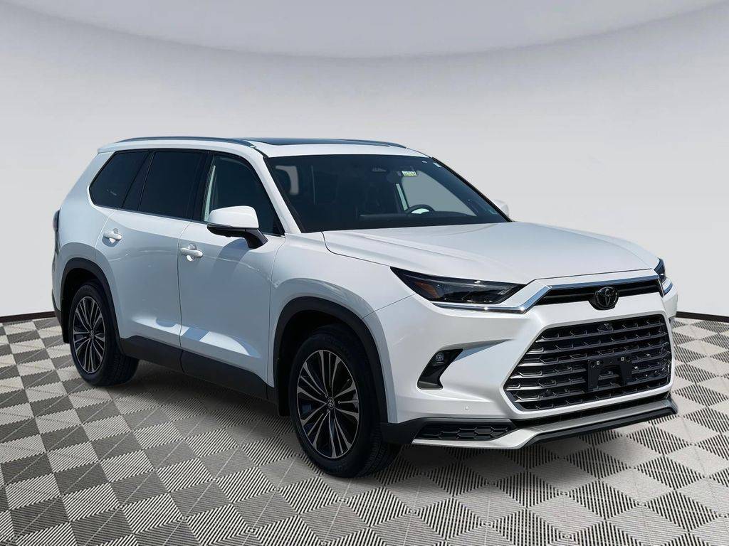 2025 Toyota Grand Highlander Hybrid MAX Platinum — SUV — 3,963 mi — Chantilly, VA