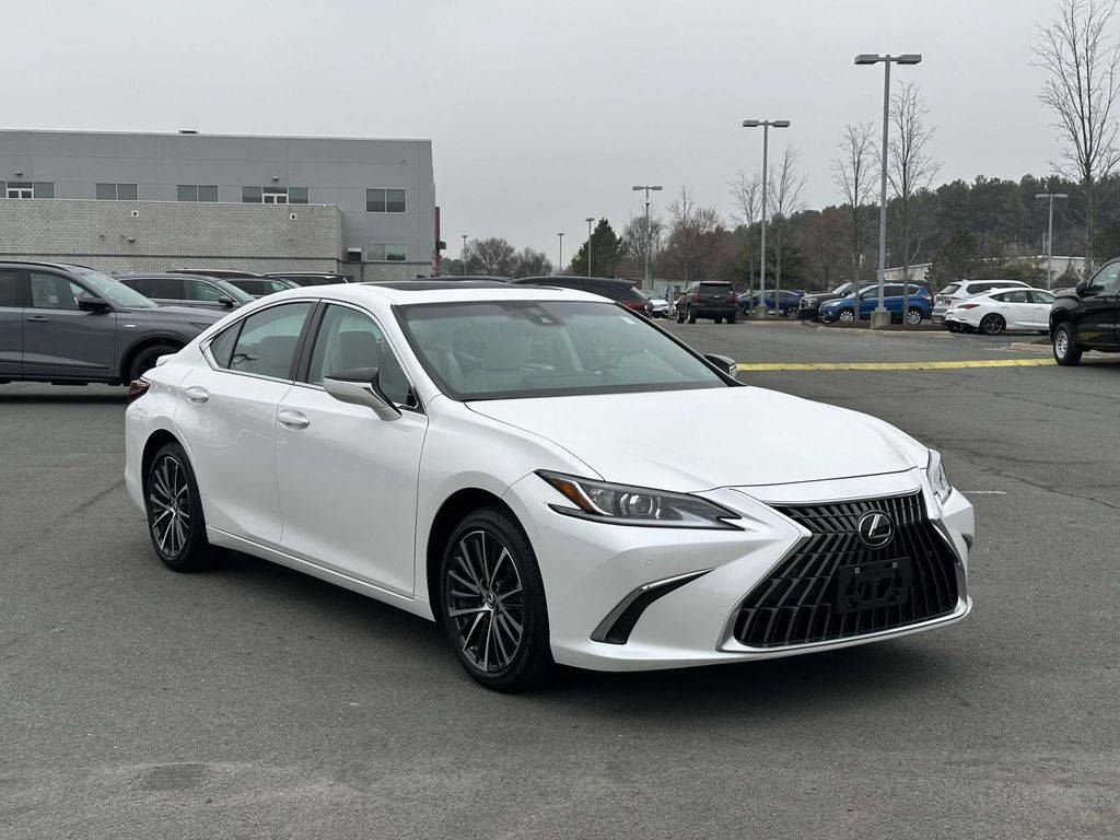2024 Lexus ES ES 300h — Sedan — 9,188 mi — Chantilly, VA