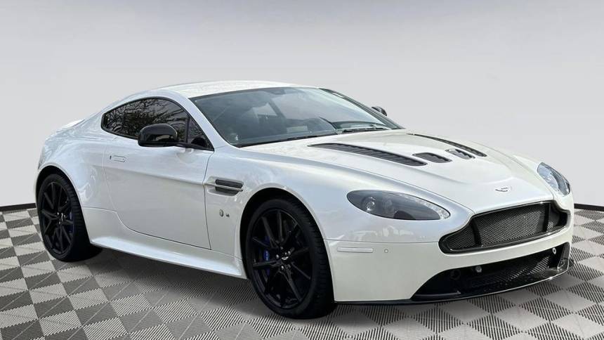2015 Aston Martin Vantage
