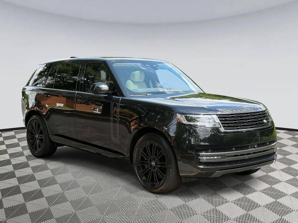 2025 Land Rover Range Rover SE — SUV — 4,637 mi — Chantilly, VA