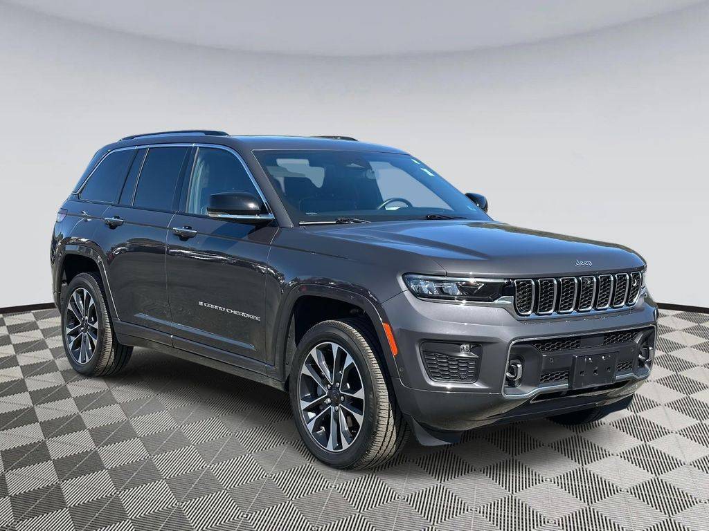 2023 Jeep Grand Cherokee Overland — SUV — 27,547 mi — Chantilly, VA