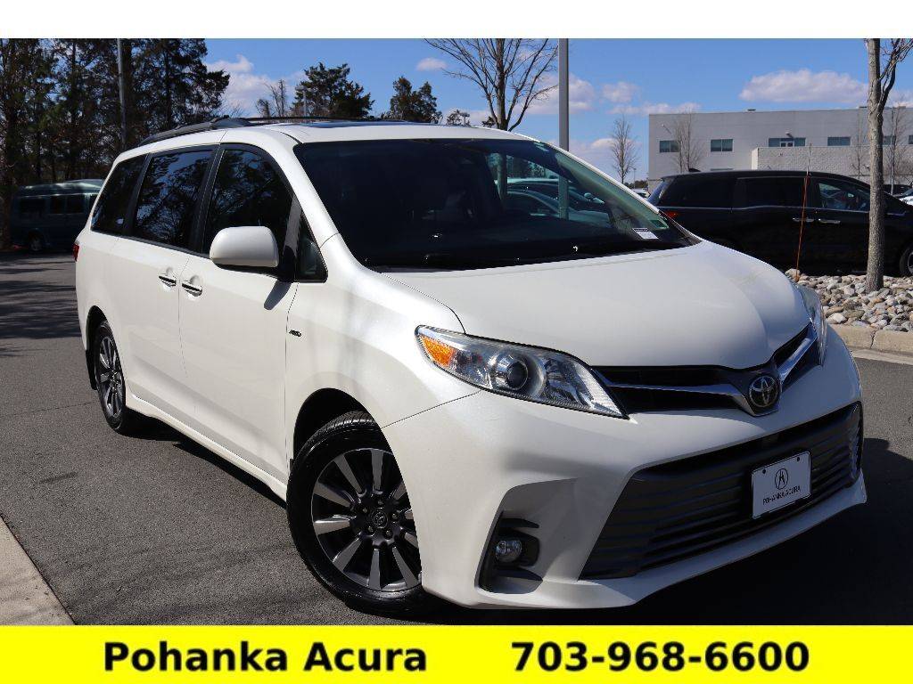 2018 Toyota Sienna XLE — Minivan — 72,476 mi — Chantilly, VA