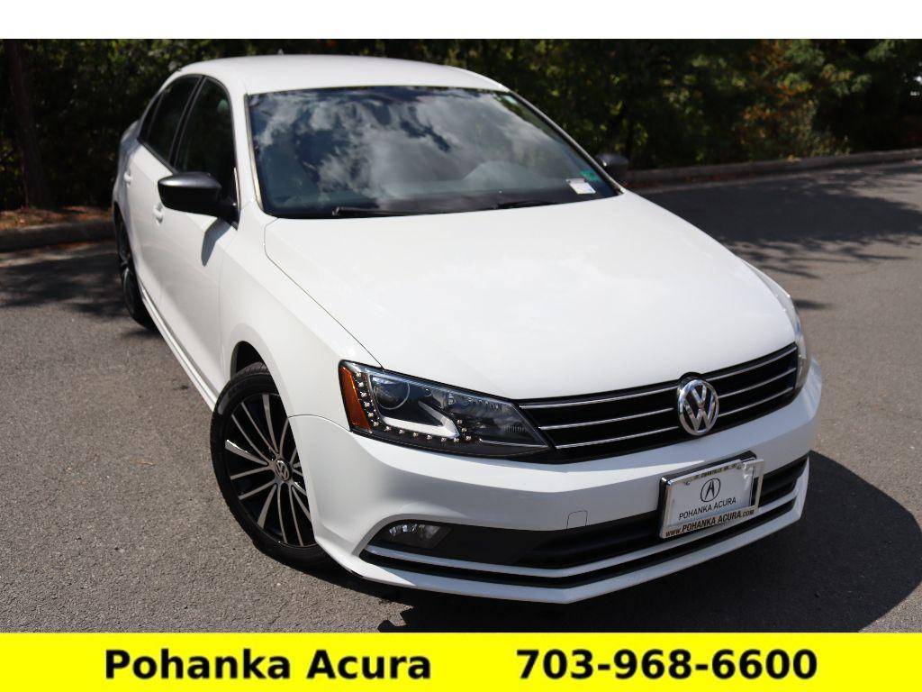 2015 Volkswagen Jetta 1.8T Sport — Sedan — 138,081 mi — Chantilly, VA