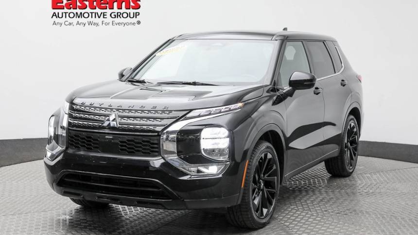 2023 Mitsubishi Outlander SE Black Edition — SUV — 23,422 mi — Laurel, MD