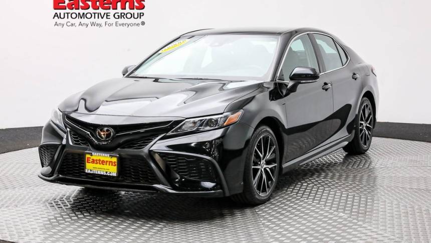 2022 Toyota Camry SE — Sedan — 52,927 mi — Laurel, MD