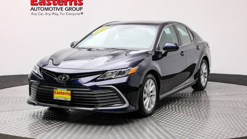 2022 Toyota Camry LE — Sedan — 60,532 mi — Temple Hills, MD