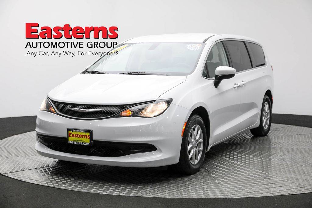 2022 Chrysler Voyager LX — Minivan — 56,171 mi — Sterling, VA