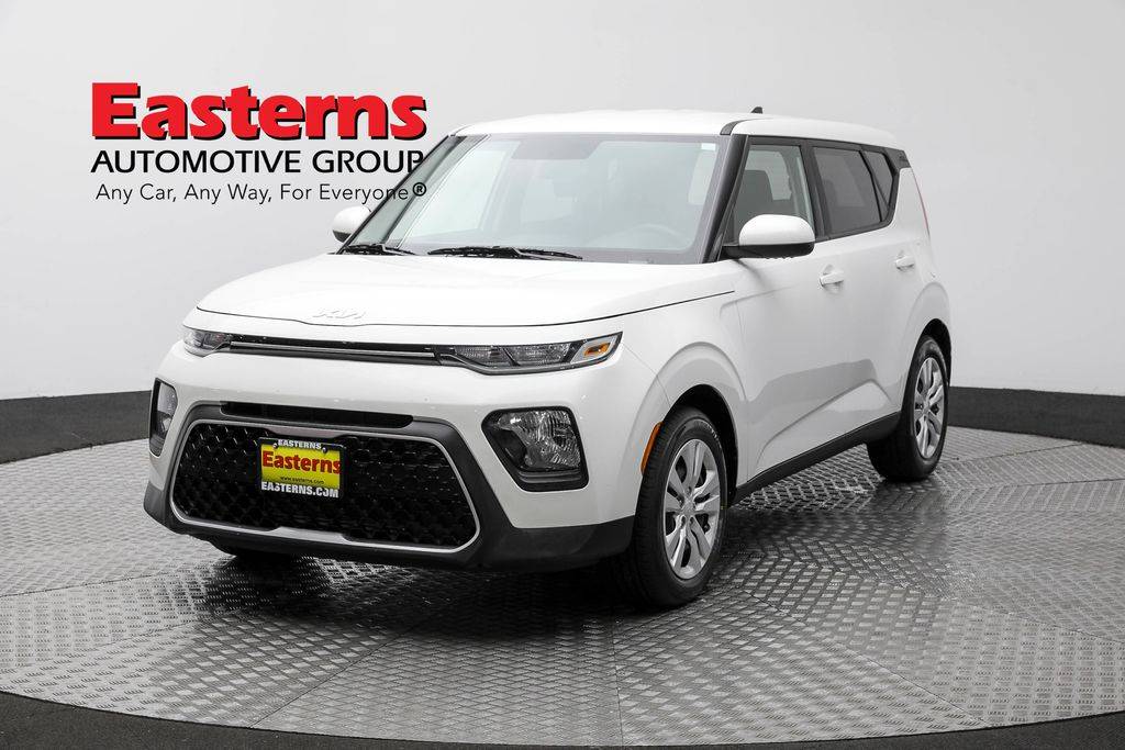 2022 Kia Soul LX — Hatchback — 20,479 mi — Sterling, VA