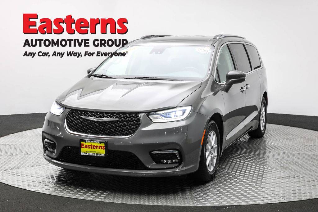 2021 Chrysler Pacifica Touring L — Minivan — 58,997 mi — Sterling, VA
