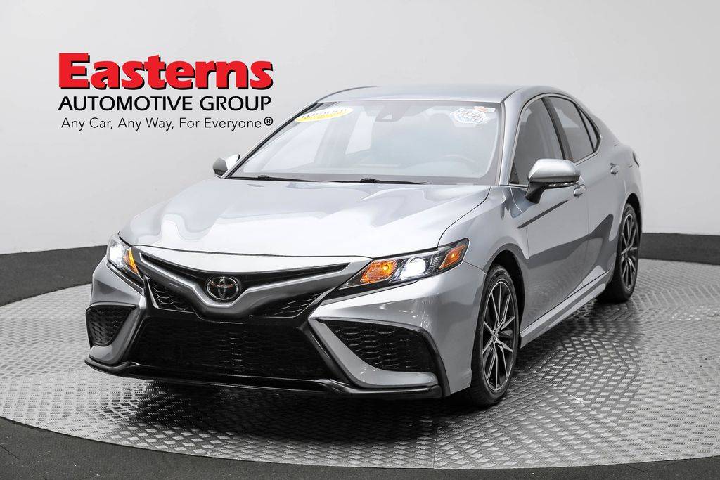 2023 Toyota Camry SE — Sedan — 59,643 mi — Sterling, VA