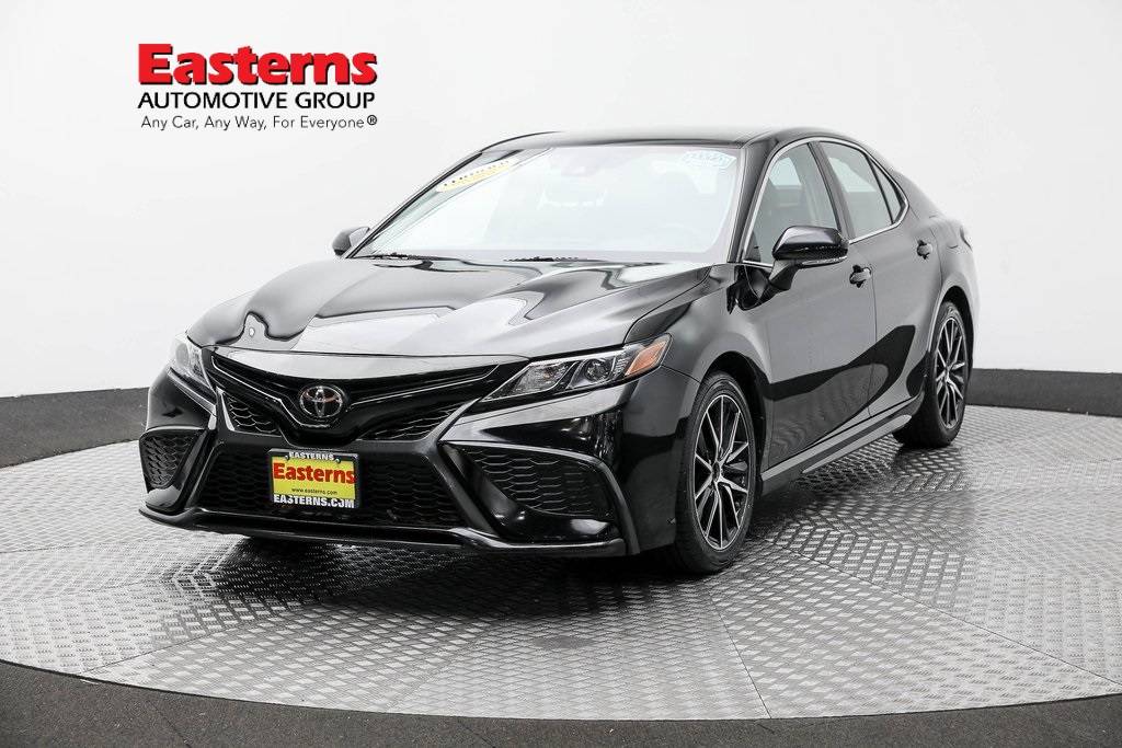 2022 Toyota Camry SE — Sedan — 58,763 mi — Sterling, VA